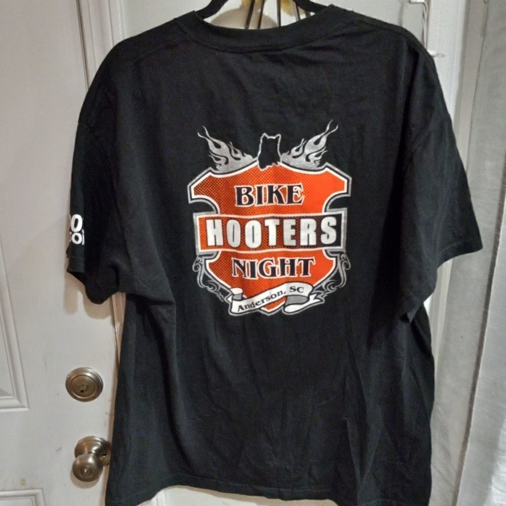 Vintage Men’s 2003 BIKE HOOTERS 20th Anniversary Shirt - Picture 5 of 7